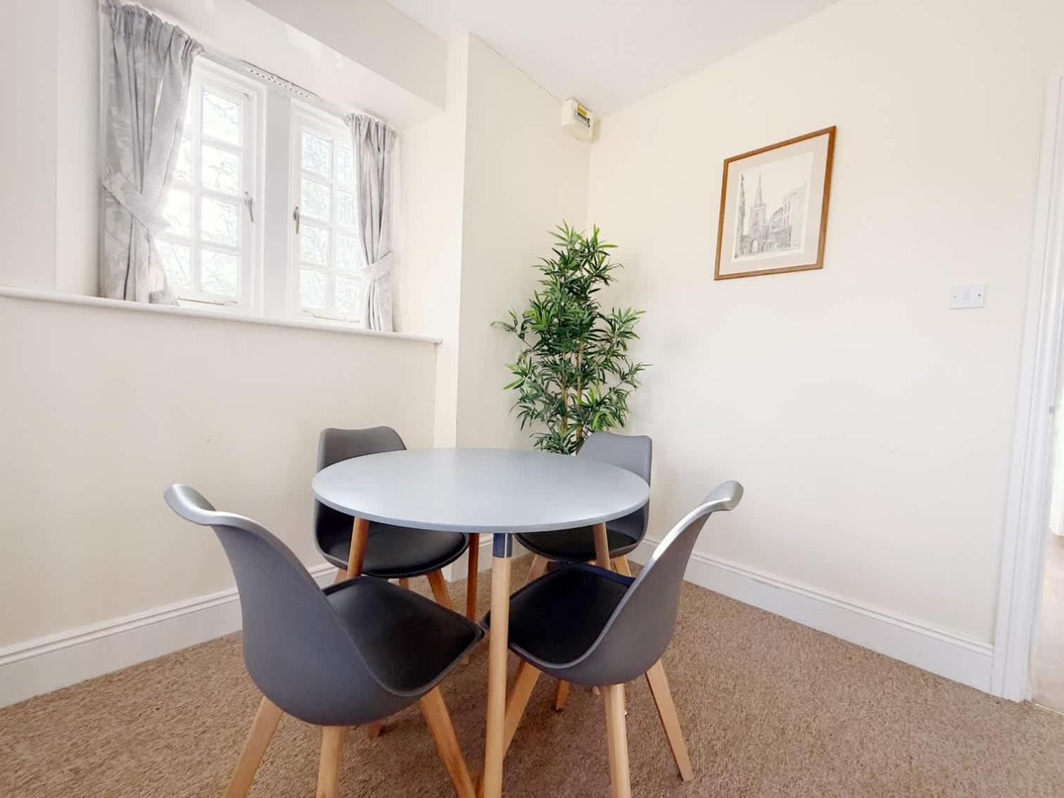 Cosy 1-Bedroom Cottage Next To Combe Lodge Venue Blagdon Extérieur photo